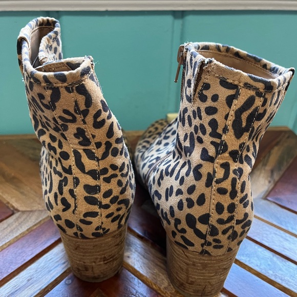 Leopard booties - Picture 2 of 7